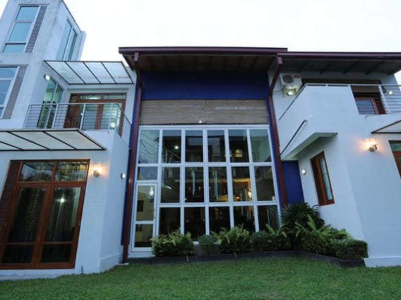 Oyo 437 Amali Residence Nugegoda Extérieur photo