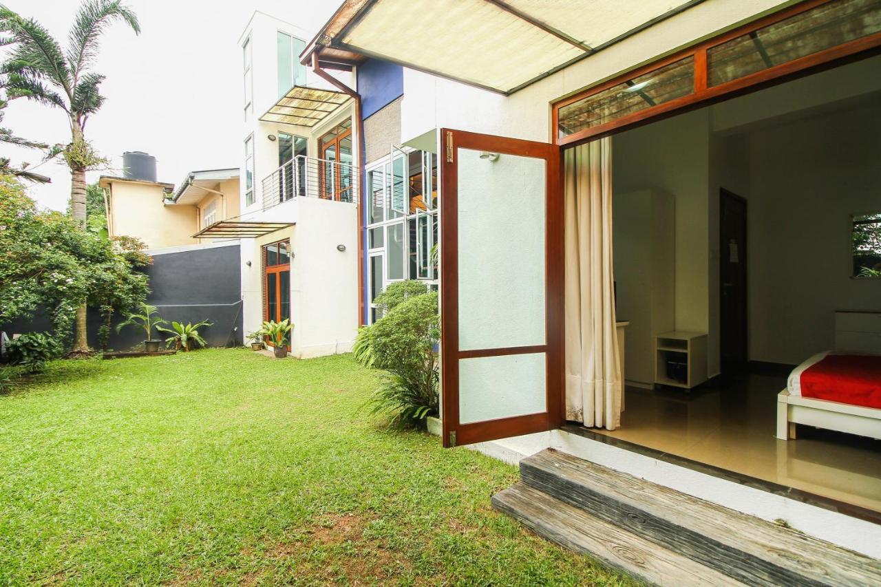 Oyo 437 Amali Residence Nugegoda Extérieur photo