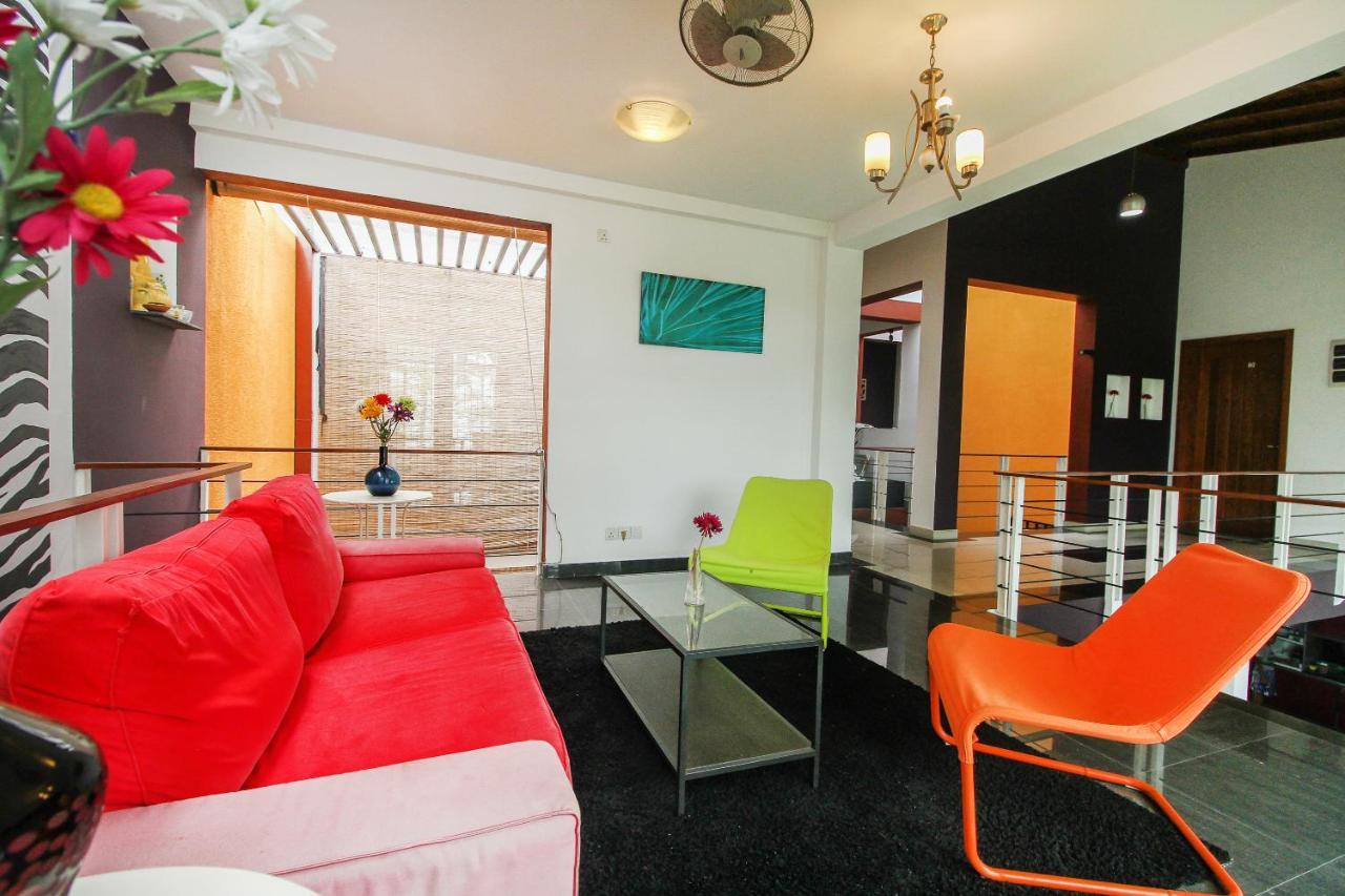 Oyo 437 Amali Residence Nugegoda Extérieur photo
